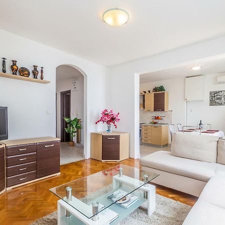 Apartment Lucky 1 Rijeka Luaran gambar