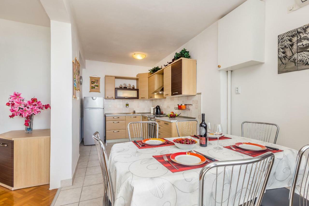 Apartment Lucky 1 Rijeka Luaran gambar
